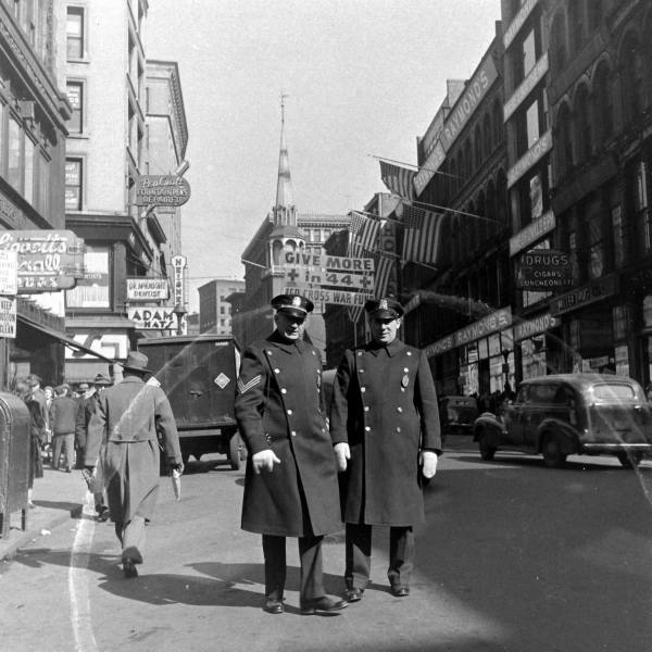 Boston cops 1944