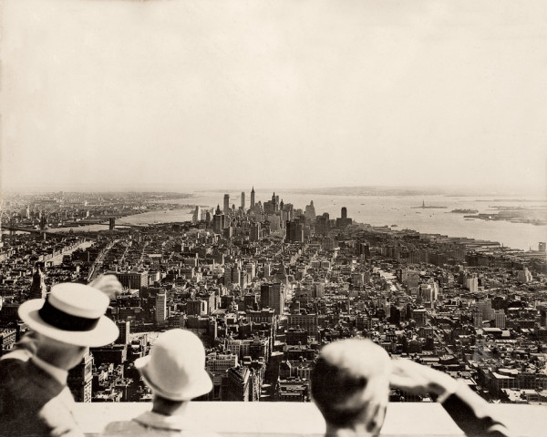 Empire State Building, 1931